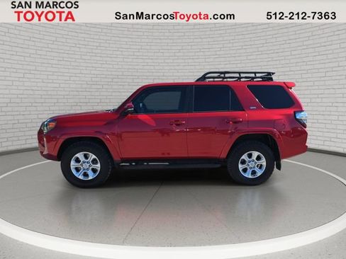 Used 2022 Toyota 4Runner SR5 Premium w/ Moonroof Package AWD/4WD image 8