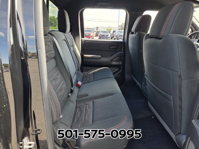 Used 2026 Nissan Frontier PRO-4X AWD/4WD image 16