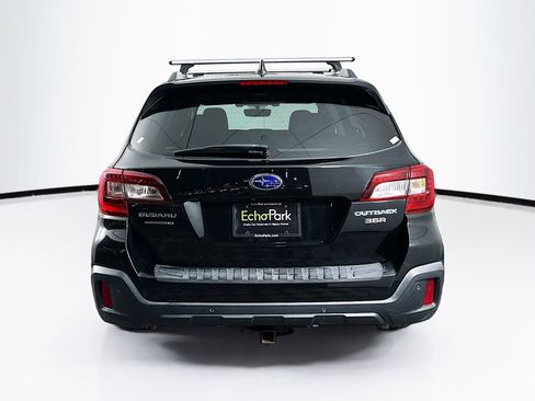 Used 2019 Subaru Outback 3.6R Touring AWD/4WD image 7