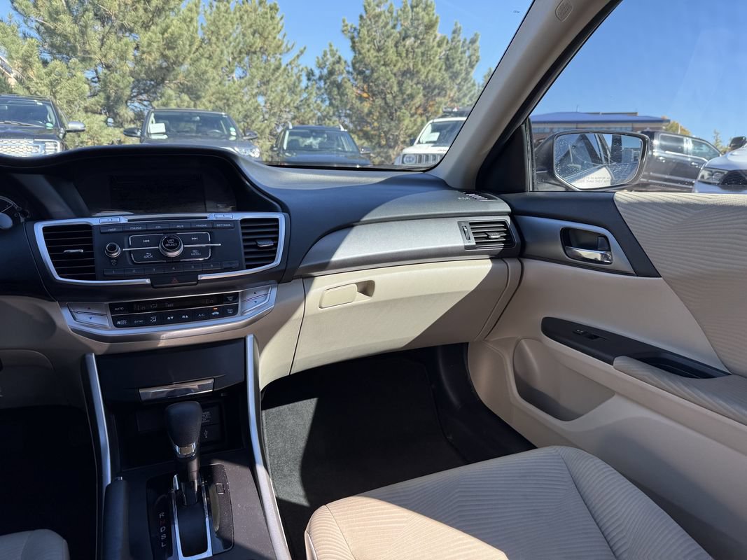 Used 2015 Honda Accord LX image 20
