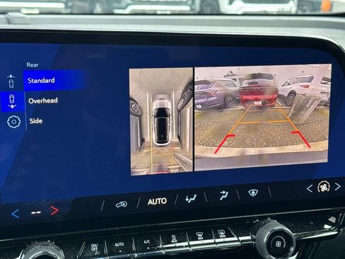 Used 2026 Chevrolet Blazer EV LT image 27