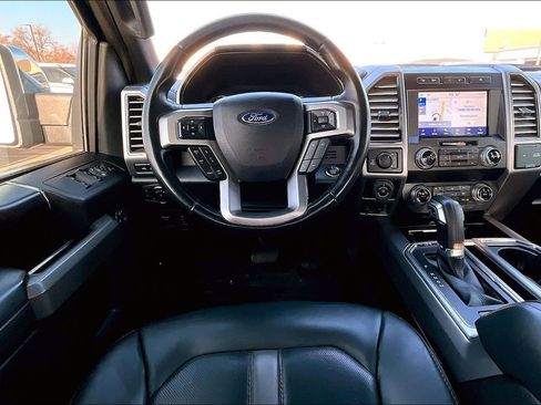 Used 2019 Ford F150 Platinum w/ Equipment Group 701A Luxury image 7