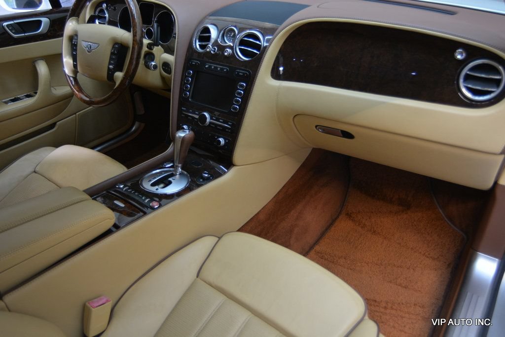 Used 2010 Bentley Flying Spur Flying Spur AWD/4WD image 18