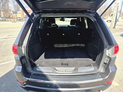 Used 2019 Jeep Grand Cherokee Limited w/ Trailer Tow Group IV image 26