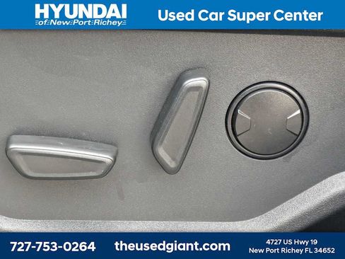 Used 2025 Ford Bronco Outer Banks AWD/4WD image 23