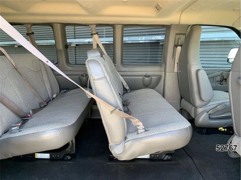 Used 2025 Chevrolet Express 3500 LS RWD image 22