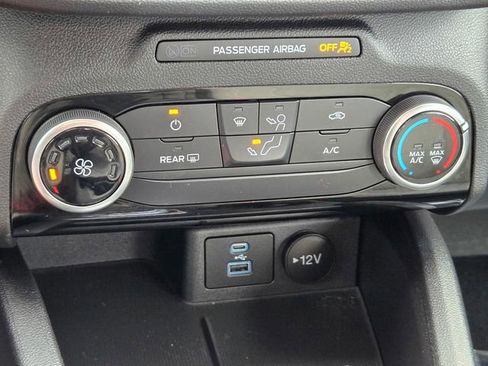 Used 2022 Ford Escape S image 16