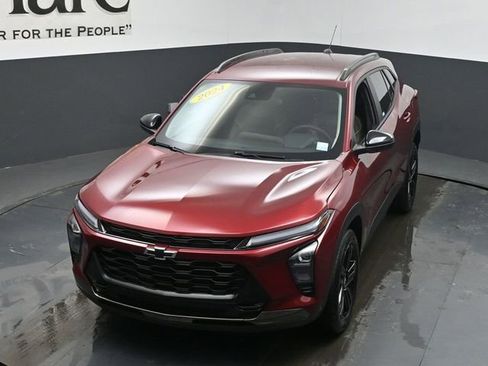 Used 2024 Chevrolet Trax ACTIV w/ Driver Confidence Package image 45