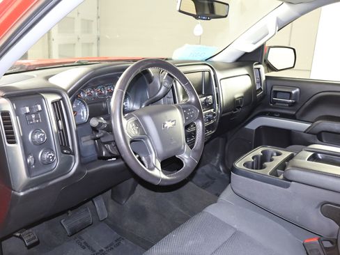 Used 2018 Chevrolet Silverado 1500 LT w/ All Star Edition image 2