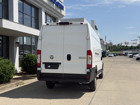 New 2026 RAM ProMaster 3500 w/ Cold Weather Group FWD image 5