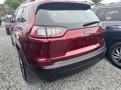 Used 2019 Jeep Cherokee Latitude Plus FWD image 4