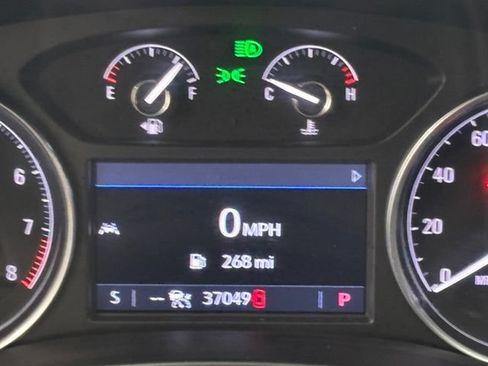 Used 2024 Buick Enclave Essence w/ Sport Touring Edition FWD image 24
