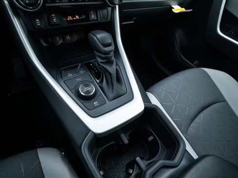 New 2025 Toyota RAV4 XLE w/ Convenience Package image 24