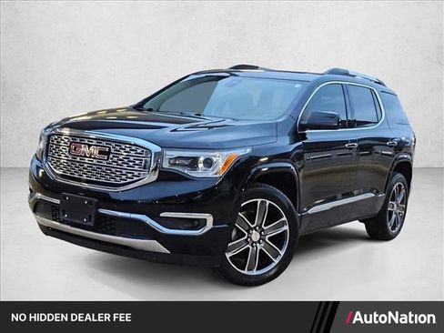 Used 2019 GMC Acadia Denali w/ Technology Package FWD image 1