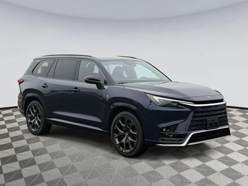 Used 2026 Lexus TX 500h AWD image 1