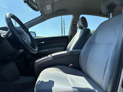 Used 2005 Toyota Prius FWD image 11
