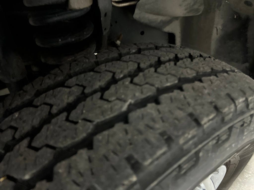 Used 2024 RAM 3500 SLT w/ Quick Order Package 2YG SLT AWD/4WD image 48