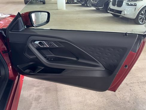 Used 2025 BMW 230i Coupe image 9