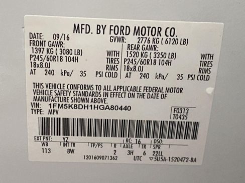 Used 2017 Ford Explorer XLT AWD/4WD image 30