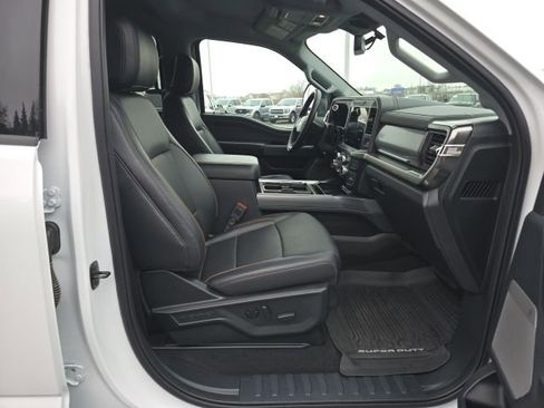 Certified 2025 Ford F350 Lariat image 5