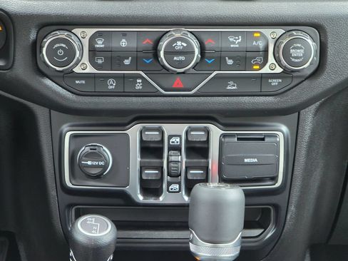 New 2026 Jeep Wrangler Unlimited Sport AWD/4WD image 31