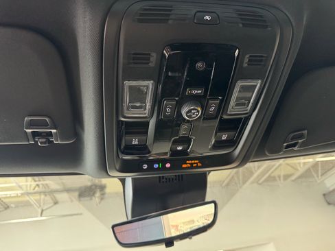 New 2026 GMC Yukon AT4 w/ AT4 Premium Package image 21