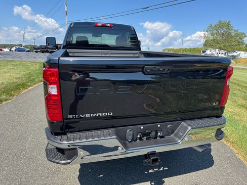 Used 2025 Chevrolet Silverado 3500 LT w/ Convenience Package image 5