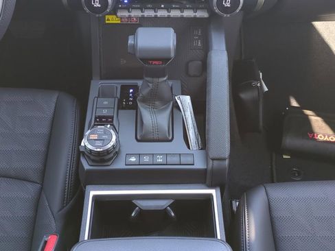 New 2026 Toyota Tacoma TRD Off-Road AWD/4WD image 15