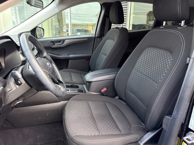 Used 2023 Ford Escape Active w/ Tech Pack #1 AWD/4WD image 11