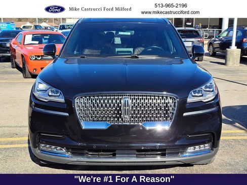 Used 2020 Lincoln Aviator Reserve w/ Equipment Group 202A image 8