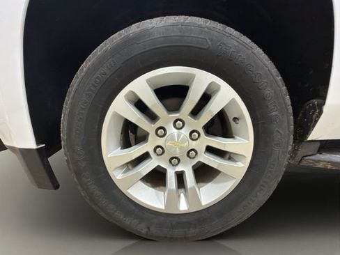 Used 2019 Chevrolet Tahoe LS image 26