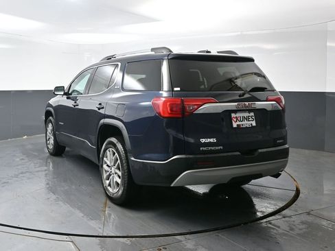 Used 2017 GMC Acadia SLE AWD/4WD image 10