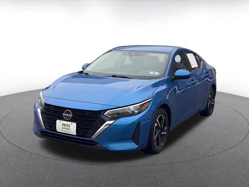 Used 2025 Nissan Sentra SV image 7