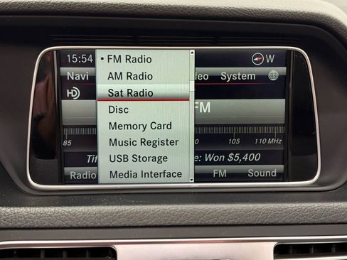 Used 2014 Mercedes-Benz E 550 Cabriolet image 32