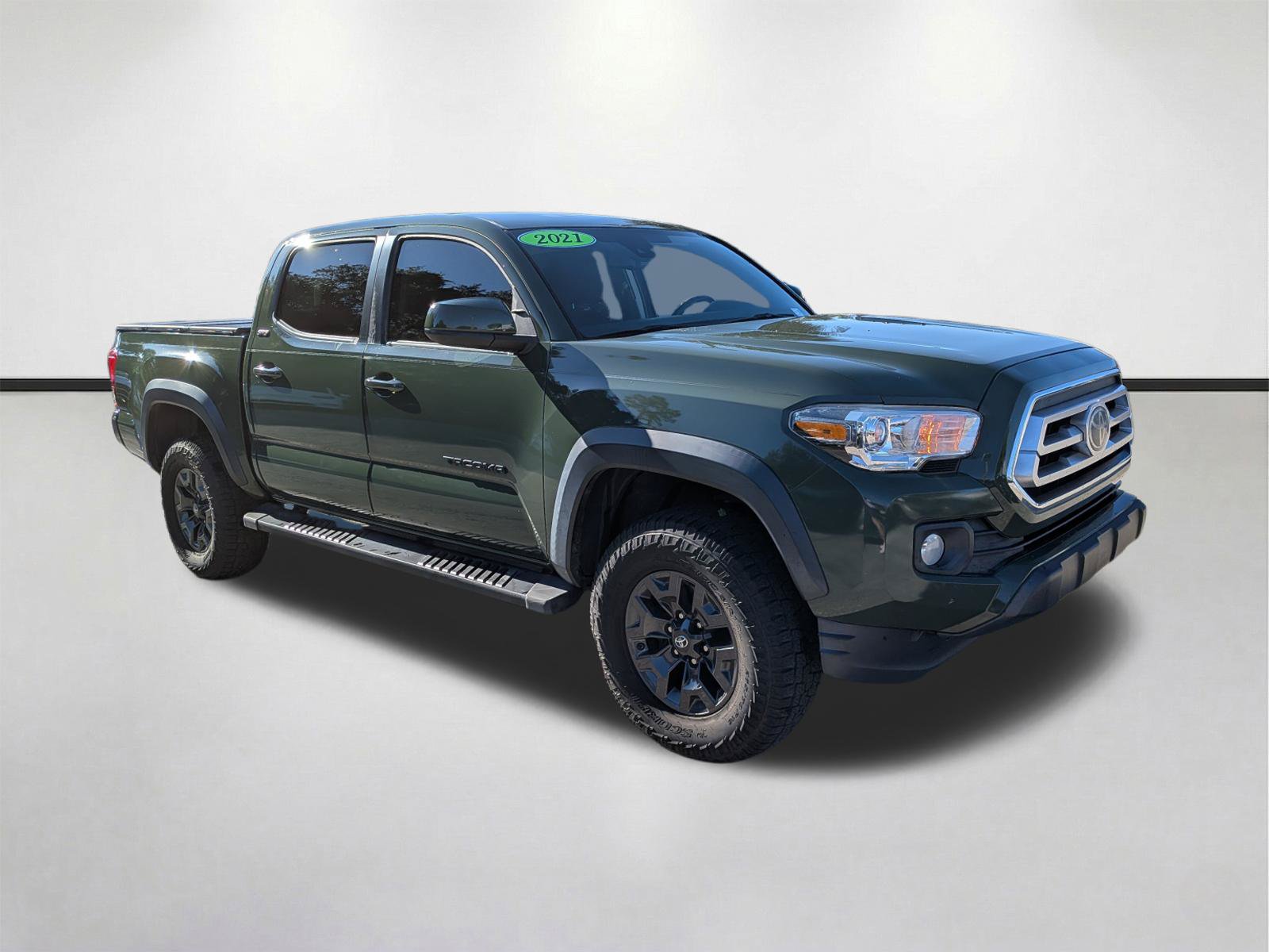 Used 2021 Toyota Tacoma SR5 w/ Trail Edition RWD image 2