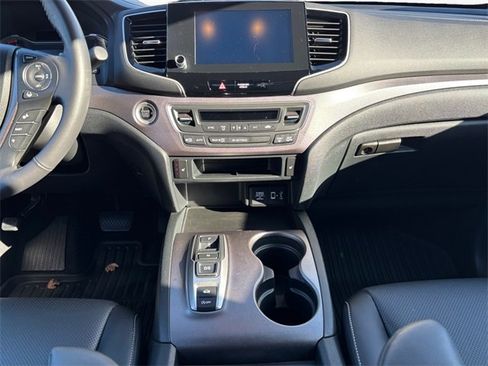 Used 2023 Honda Ridgeline RTL image 11