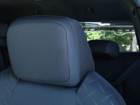 New 2025 Toyota Tacoma SR5 image 31