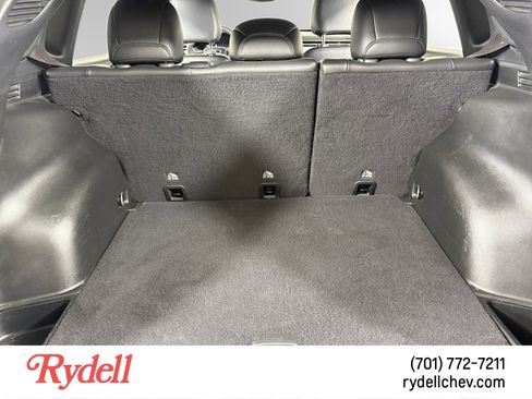 Used 2023 Jeep Compass Limited image 18