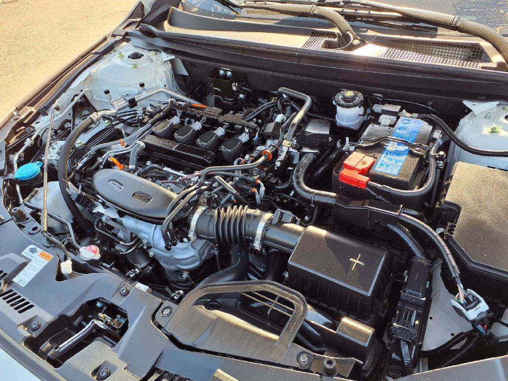 Used 2024 Honda Accord LX image 9