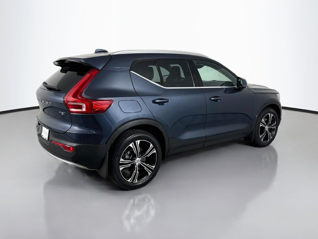 Used 2022 Volvo XC40 T5 Inscription w/ Advanced Package AWD/4WD image 9