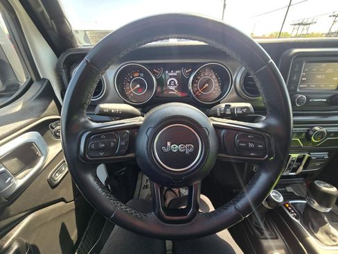 Used 2021 Jeep Wrangler Unlimited Sport w/ Dual Top Group AWD/4WD image 7