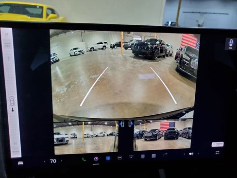 Used 2024 Tesla Model S image 40