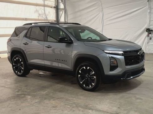 New 2026 Chevrolet Equinox RS w/ Convenience Package III image 2