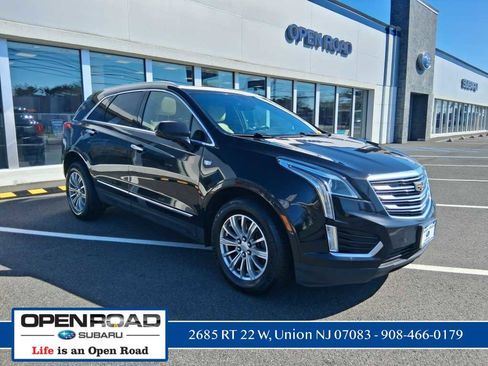 Used 2018 Cadillac XT5 Luxury w/ Driver Awareness Package image 28