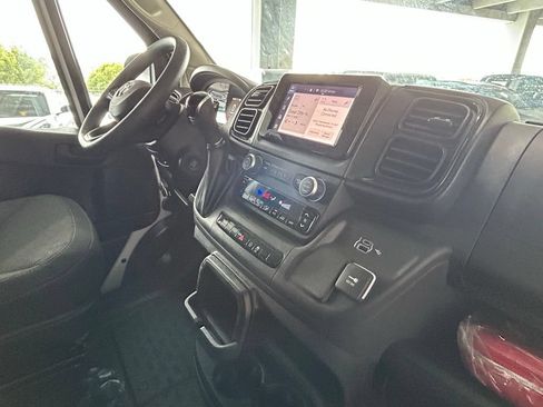 Used 2023 RAM ProMaster 3500 FWD image 24