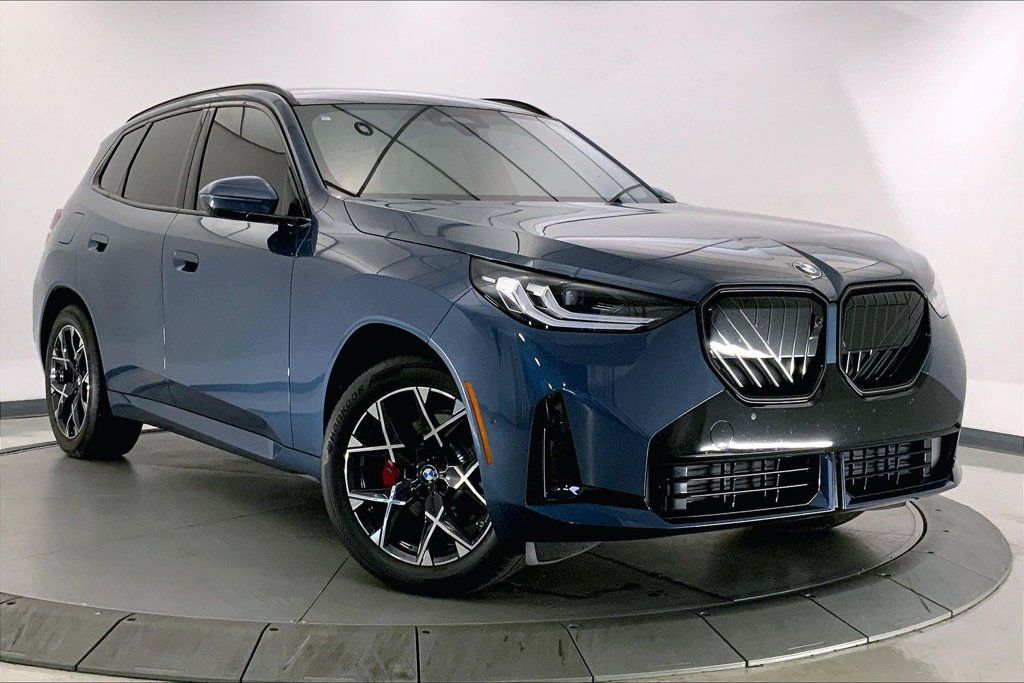 Certified 2025 BMW X3 xDrive30i w/ Premium Package AWD/4WD image 32