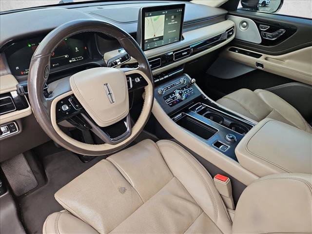 Used 2020 Lincoln Aviator Reserve w/ Equipment Group 202A AWD/4WD image 13