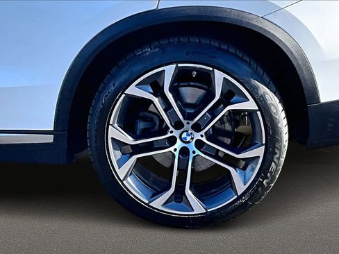 Used 2021 BMW X5 xDrive45e w/ Executive Package image 36