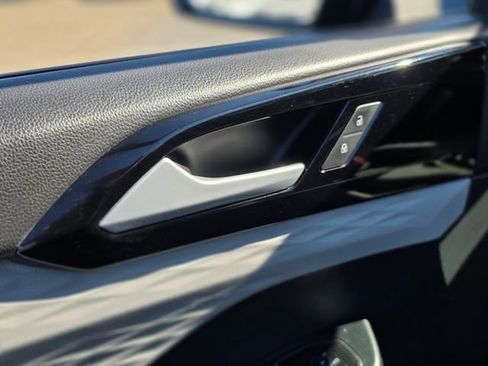 Used 2024 Volkswagen Taos S image 24