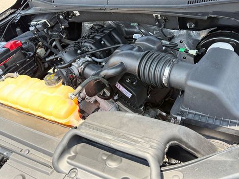 Used 2016 Ford F150 XLT w/ Equipment Group 301A Mid RWD image 11